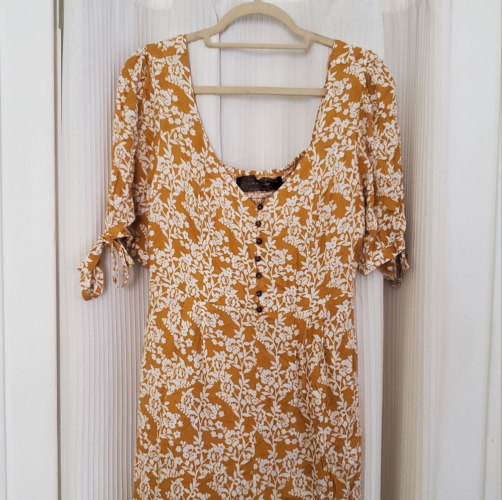 Mustard Yellow Short Sleev Jumpsuit